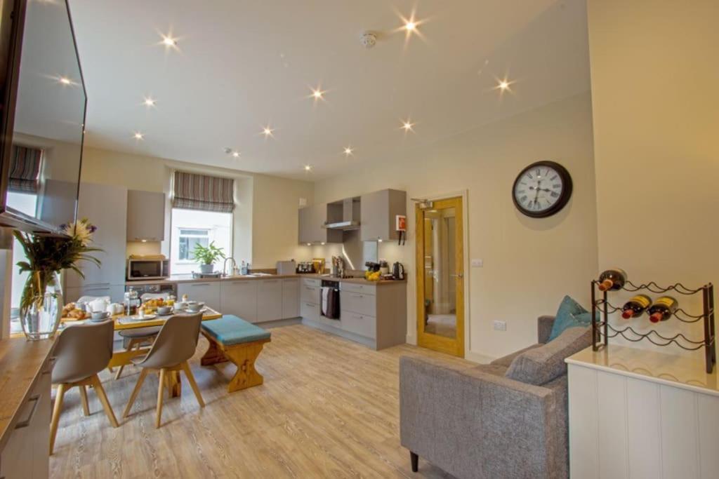 Beautiful Central Windermere Apartment Buitenkant foto
